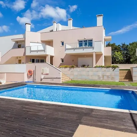 2floor Appt In W/ Shared Pool Διαμέρισμα *