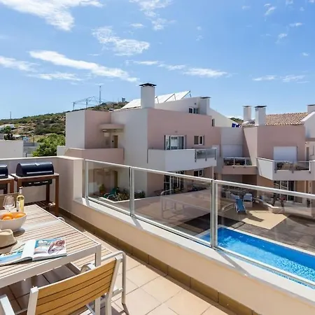 2floor Appt In W/ Shared Pool Appartement *